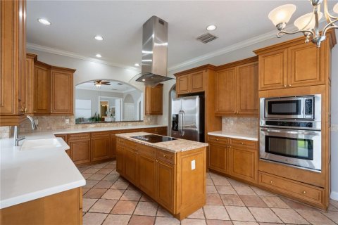 Casa en venta en Orlando, Florida, 5 dormitorios, 363.81 m2 № 1844293 - foto 10