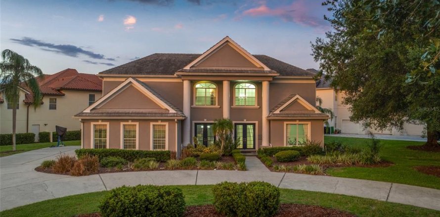Casa en Orlando, Florida 5 dormitorios, 363.81 m2 № 1844293