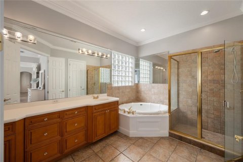 Casa en venta en Orlando, Florida, 5 dormitorios, 363.81 m2 № 1844293 - foto 18