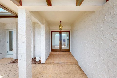 Villa ou maison à louer à Saint Pete Beach, Floride: 3 chambres, 214.14 m2 № 1876953 - photo 10