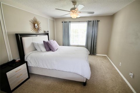 Condominio en alquiler en Apopka, Florida, 3 dormitorios, 104.89 m2 № 1810731 - foto 12