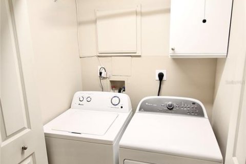 Condominio en alquiler en Apopka, Florida, 3 dormitorios, 104.89 m2 № 1810731 - foto 22