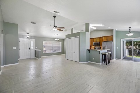 Купить виллу или дом в Окала, Флорида 9 комнат, 142.23м2, № 2297218 - фото 15
