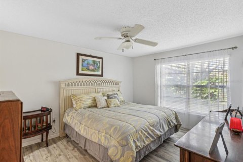 Condominio en venta en Palm Harbor, Florida, 1 dormitorio, 82.96 m2 № 1559317 - foto 8