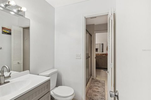 Condominio en venta en Palm Harbor, Florida, 1 dormitorio, 82.96 m2 № 1559317 - foto 15