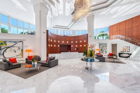 Condo in Sunny Isles Beach, Florida, 3 bedrooms  № 1809132 - photo 3