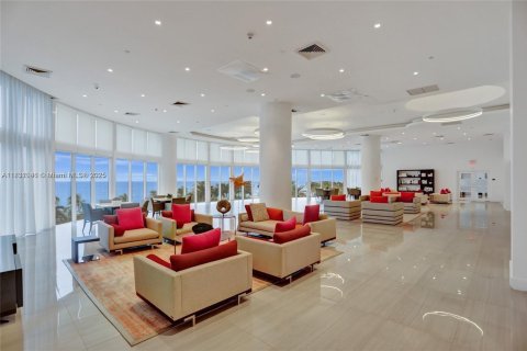 Condo in Sunny Isles Beach, Florida, 3 bedrooms  № 1809132 - photo 4