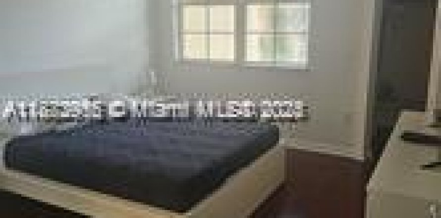 Кондоминиум с 1 спальней в Авентура, Флорида № 1980004