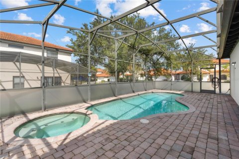 House in Clermont, Florida 4 bedrooms, 154.03 sq.m. № 2125949 - photo 23
