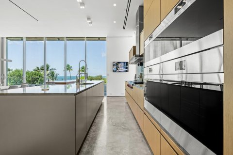 Купить виллу или дом в Исламорада, Вилладж оф Айлендс, Флорида 5 спален, 591.51м2, № 2016501 - фото 12