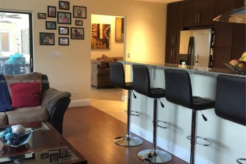 Villa ou maison à vendre à Lauderhill, Floride: 4 chambres, 227.98 m2 № 2060843 - photo 11