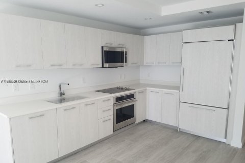 Copropriété à vendre à Miami, Floride: 1 chambre, 76.74 m2 № 1977281 - photo 2