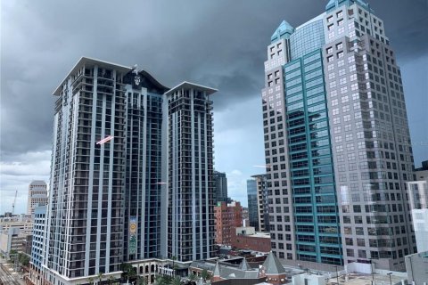 Appartement à louer à Orlando, Floride: 1 chambre, 151.62 m2 № 1383857 - photo 1