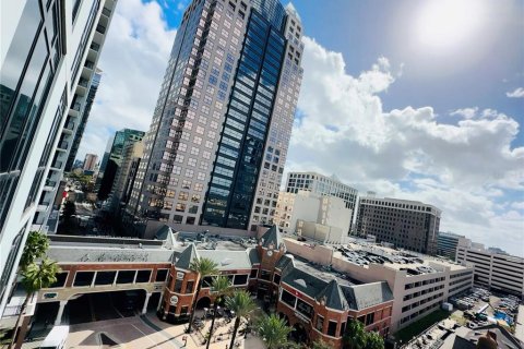 Appartement à louer à Orlando, Floride: 1 chambre, 151.62 m2 № 1383857 - photo 27