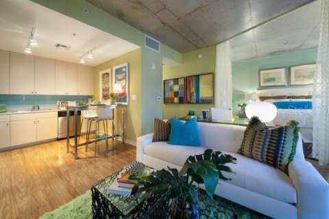 Appartement à louer à Orlando, Floride: 1 chambre, 151.62 m2 № 1383857 - photo 10