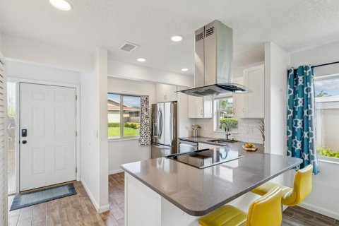 Condominio en venta en Clearwater, Florida, 2 dormitorios, 95.69 m2 № 1884419 - foto 6