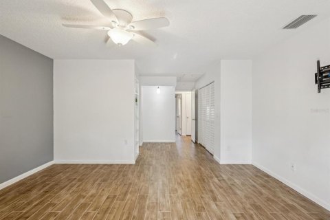 Condominio en venta en Clearwater, Florida, 2 dormitorios, 95.69 m2 № 1884419 - foto 18