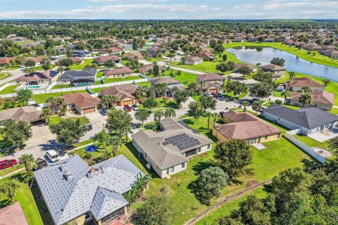 House in Kissimmee, Florida 4 bedrooms, 220.18 sq.m. № 2428805 - photo 30