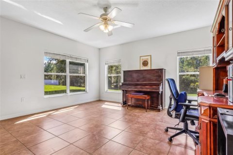 House in Kissimmee, Florida 4 bedrooms, 220.18 sq.m. № 2428805 - photo 6