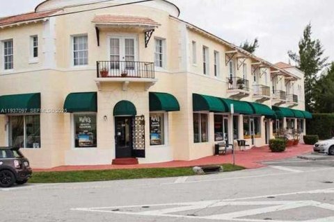 Apartment in Miami Beach, Florida 1 bedroom, 83.61 sq.m. № 1994911 - photo 2