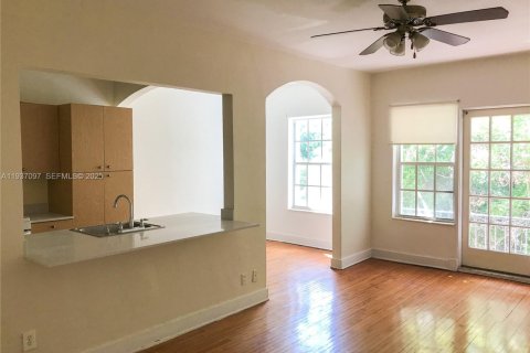 Apartment in Miami Beach, Florida 1 bedroom, 83.61 sq.m. № 1994911 - photo 5