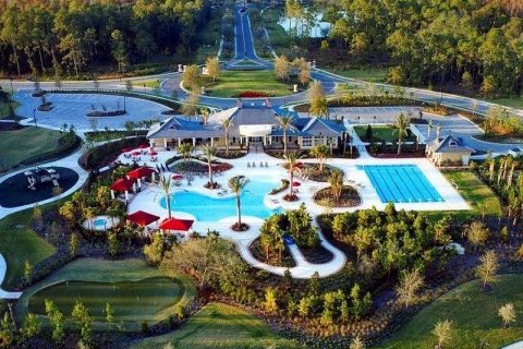 Снять в аренду виллу или дом в Тампа, Флорида 8 комнат, 219.9м2, № 1817371 - фото 15
