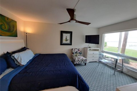 Copropriété à louer à Punta Gorda, Floride: 2 chambres, 146.88 m2 № 2214619 - photo 17