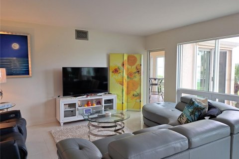 Copropriété à louer à Punta Gorda, Floride: 2 chambres, 146.88 m2 № 2214619 - photo 26