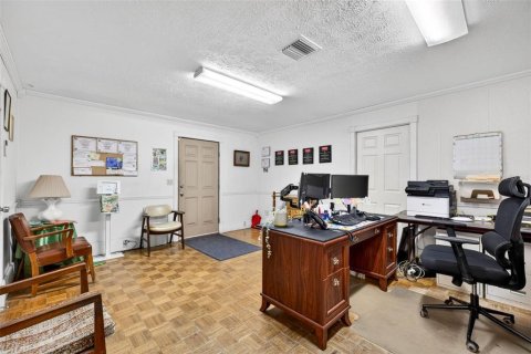Купить коммерческую недвижимость в Дейд-Сити, Флорида 390.93м2, № 2111243 - фото 3