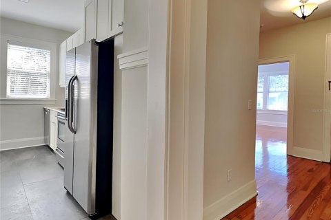 Apartment in Tampa, Florida 1 bedroom, 109.16 sq.m. № 2393691 - photo 6