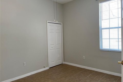 Casa en venta en Sarasota, Florida, 3 dormitorios, 173.91 m2 № 2205473 - foto 2