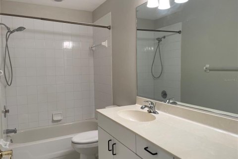 Casa en venta en Sarasota, Florida, 3 dormitorios, 173.91 m2 № 2205473 - foto 17