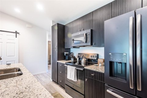 Appartement à louer à Punta Gorda, Floride: 3 chambres, 127.93 m2 № 215065 - photo 6