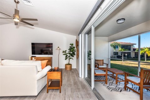 Appartement à louer à Punta Gorda, Floride: 3 chambres, 127.93 m2 № 215065 - photo 20