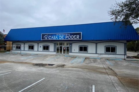 Propiedad comercial en venta en Davie, Florida № 1763487 - foto 2