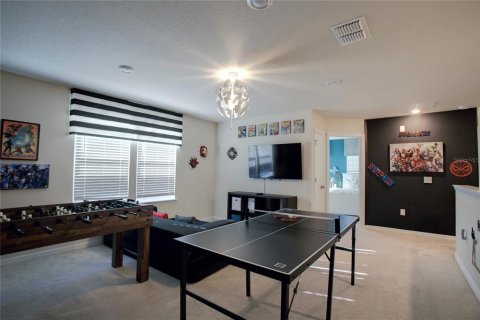 House in Davenport, Florida 5 bedrooms, 243.59 sq.m. № 2391556 - photo 28