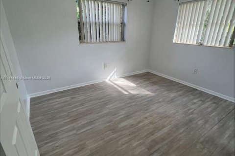 Villa ou maison à vendre à Lake Wales, Floride: 3 chambres № 1966791 - photo 11