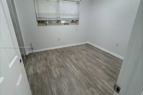 Villa ou maison à vendre à Lake Wales, Floride: 3 chambres № 1966791 - photo 8