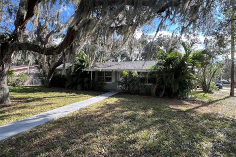 Villa ou maison à vendre à Lake Wales, Floride: 3 chambres № 1966791 - photo 1