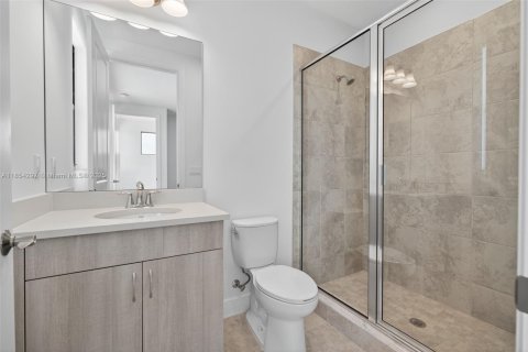 House in Palm Beach Gardens, Florida 4 bedrooms, 238.11 sq.m. № 1872473 - photo 6
