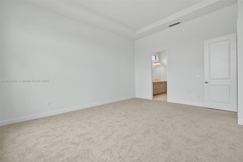 House in Palm Beach Gardens, Florida 4 bedrooms, 238.11 sq.m. № 1872473 - photo 27
