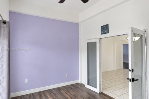 Casa en venta en Miami, Florida, 3 dormitorios, 180.14 m2 № 2363670 - foto 11