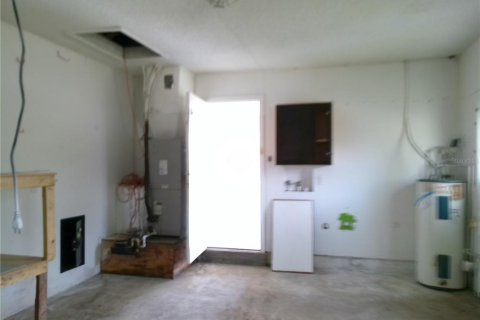 House in Deltona, Florida 3 bedrooms, 138.61 sq.m. № 1780813 - photo 20