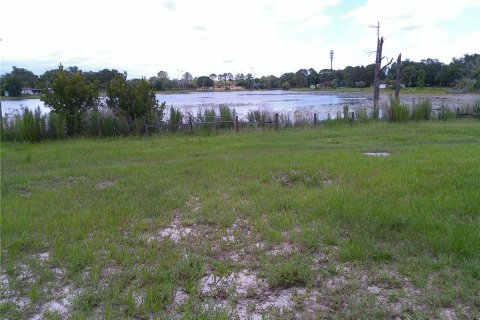 House in Deltona, Florida 3 bedrooms, 138.61 sq.m. № 1780813 - photo 22