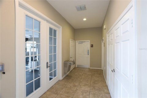 Copropriété à vendre à Orlando, Floride: 2 chambres, 97.18 m2 № 2147921 - photo 29