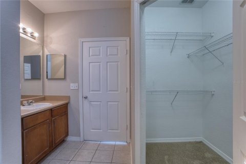 Copropriété à vendre à Orlando, Floride: 2 chambres, 97.18 m2 № 2147921 - photo 18
