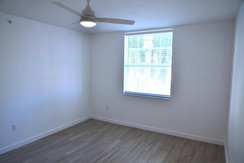 Condominio en alquiler en West Palm Beach, Florida, 2 dormitorios, 104.05 m2 № 1038008 - foto 1