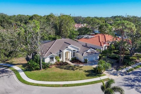 House in University Park, Florida 3 bedrooms, 241.27 sq.m. № 2379771