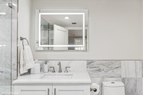 Condominio en venta en Fort Lauderdale, Florida, 3 dormitorios, 164.44 m2 № 1065551 - foto 1