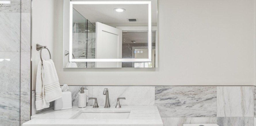 Condominio en Fort Lauderdale, Florida, 3 dormitorios  № 1065551